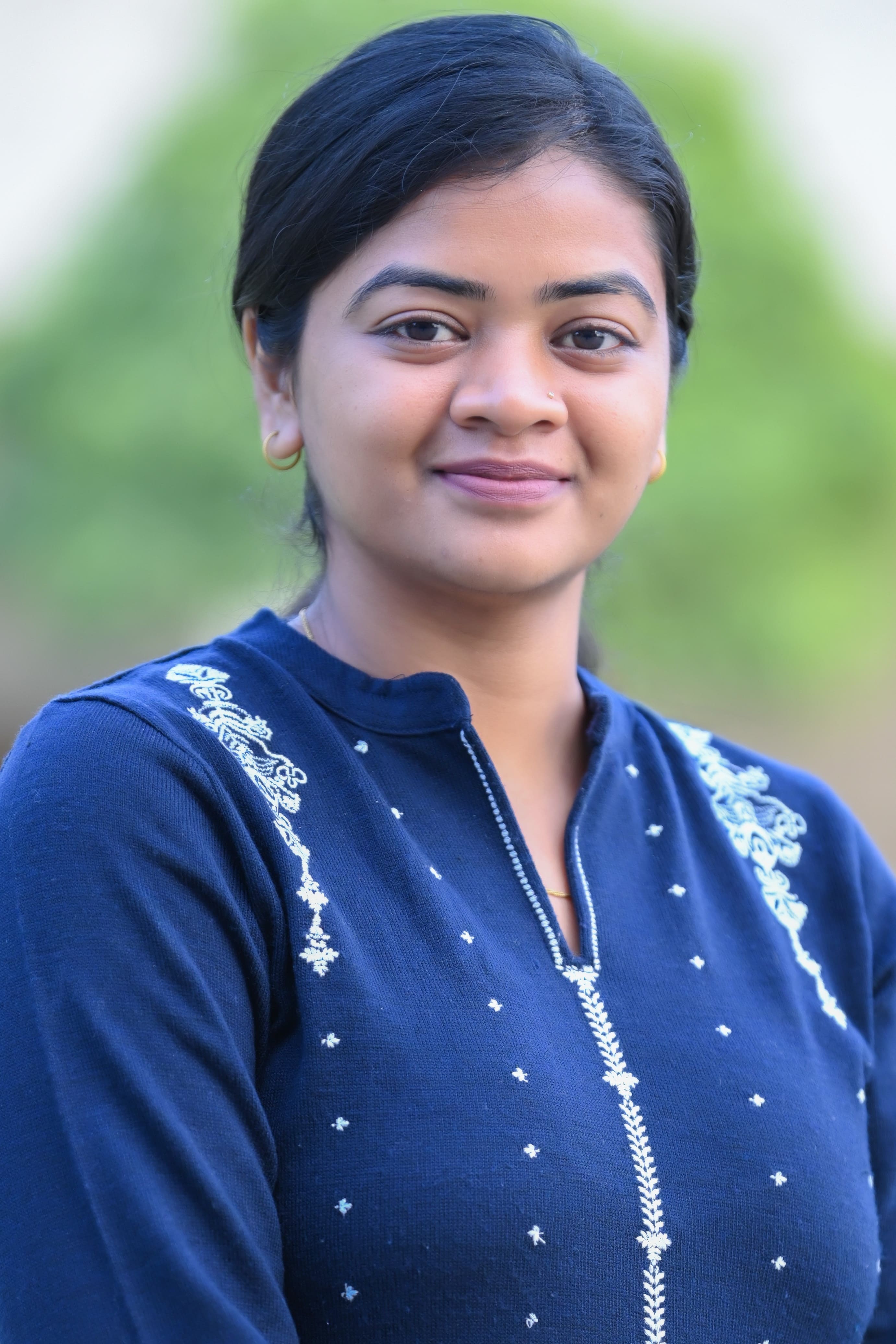 Ms. Komal Gupta